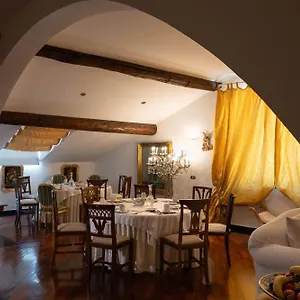 *** Affittacamere Morali Palace Italia